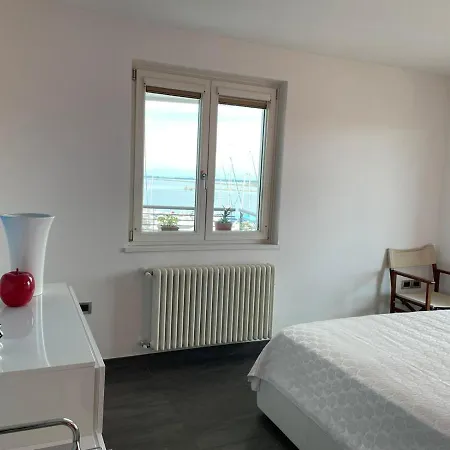 Costa Azzurra غرادو