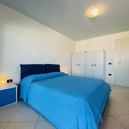 Costa Azzurra * غرادو